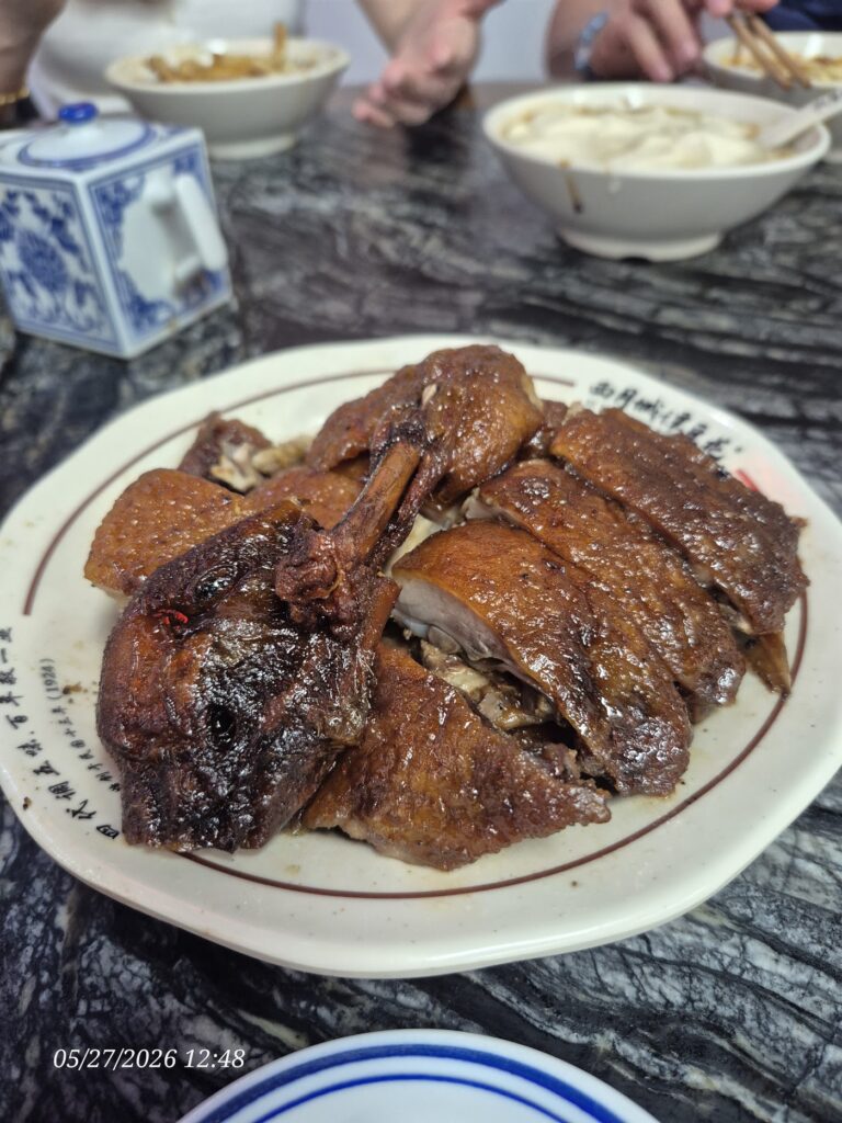 Chengdu Rushi Chaowa Hotel (Chunxi Road Tianfu Square Metro Station)