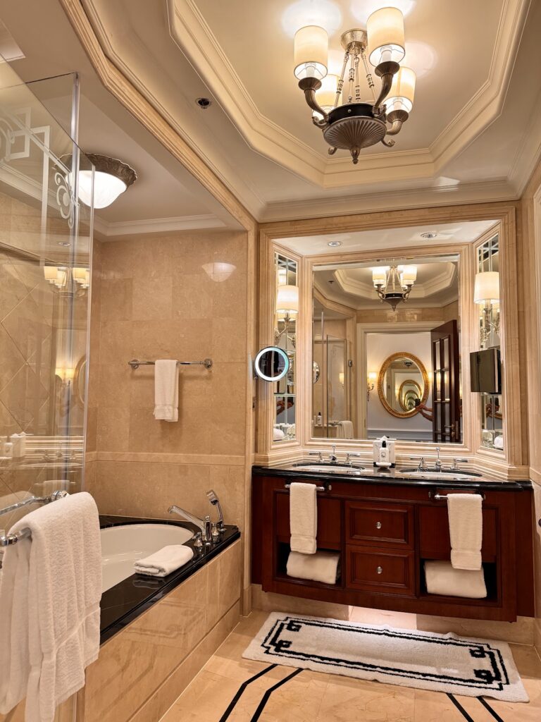 The Ritz-Carlton, Guangzhou