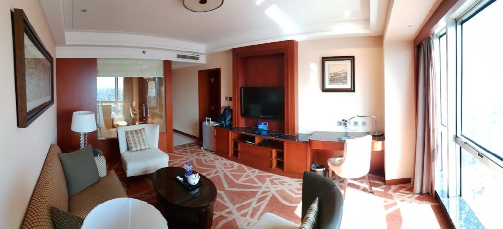 xinyuan hotel beijing west railway station co dang dat khong