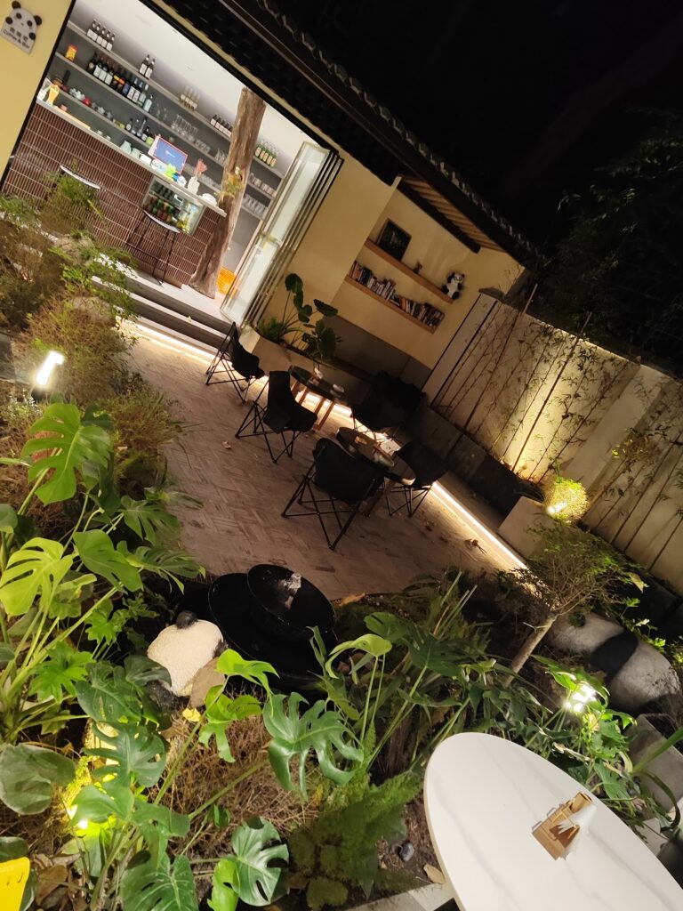XISHU GARDEN INN